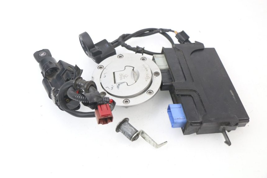 photo de KIT SERRURE CLE CDI NEIMAN HONDA VFR F 1200 (2010 - 2015) - Pièce contrôlée