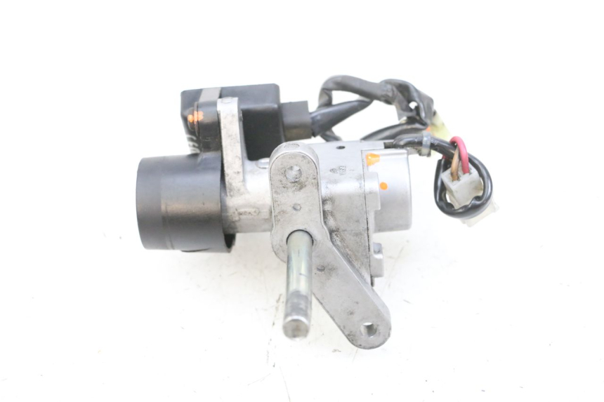 photo de KIT SERRURE CLE CDI NEIMAN YAMAHA XMAX X-MAX 125 (2006 - 2009) - Zoom composants