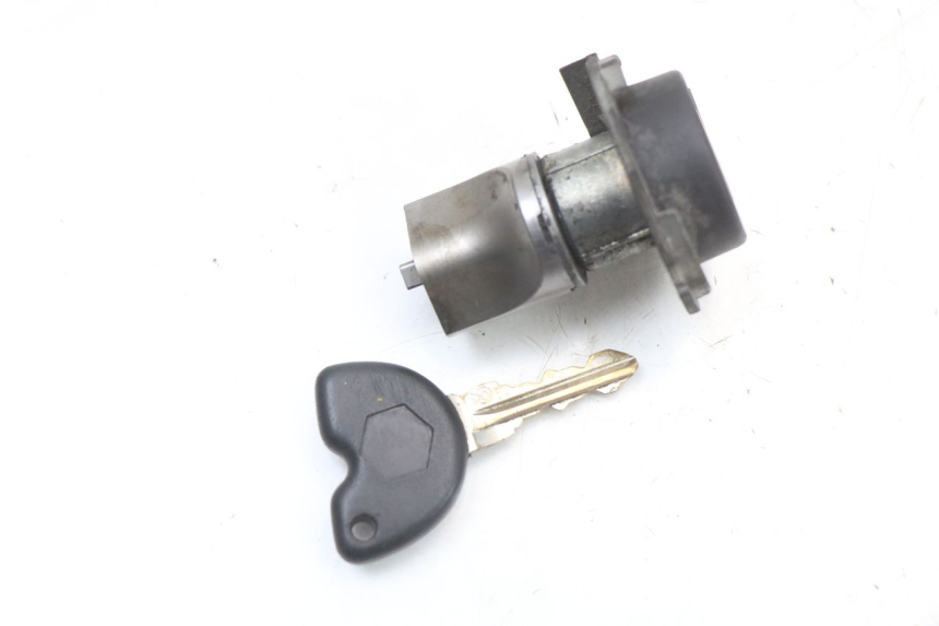 photo de KIT SERRURE CLE CDI NEIMAN PIAGGIO X8 125 (2004 - 2007)