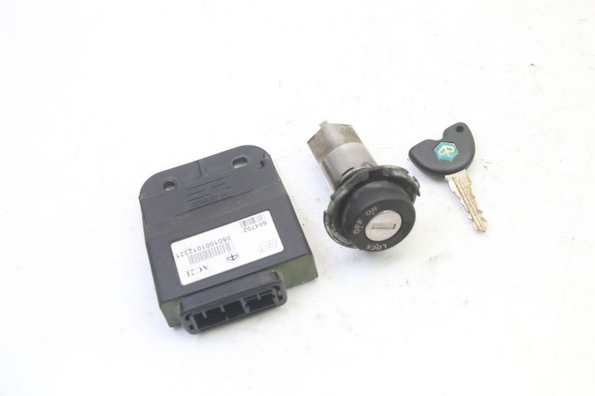 photo de KIT SERRURE CLE CDI NEIMAN PIAGGIO X9 EVOLUTION 125 (2003 - 2007)
