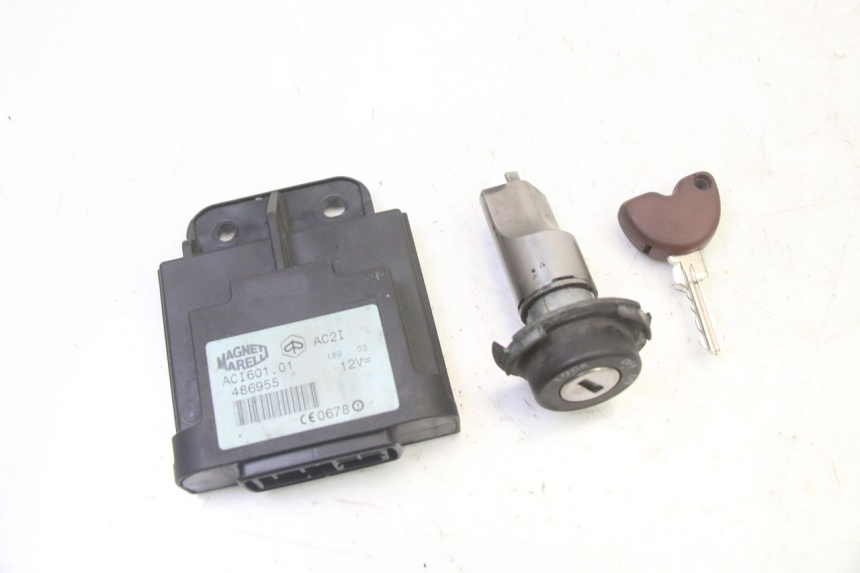 photo de KIT SERRURE CLE CDI NEIMAN PIAGGIO X9 EVOLUTION 125 (2003 - 2007)