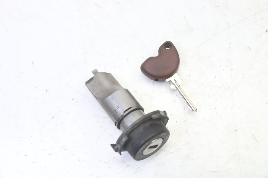 photo de KIT SERRURE CLE CDI NEIMAN PIAGGIO X9 EVOLUTION 125 (2003 - 2007)