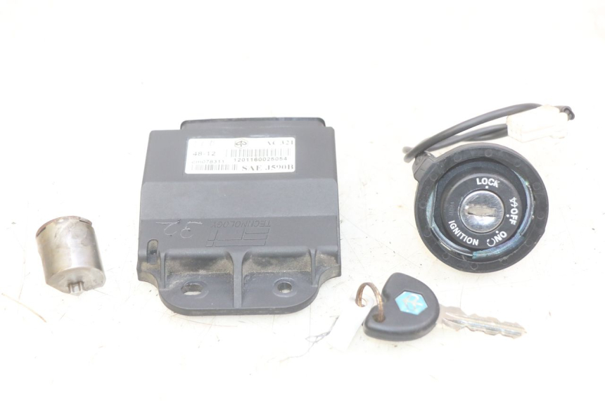 photo de KIT SERRURE CLE CDI NEIMAN PIAGGIO XEVO - X EVO 125 (2007 - 2016)