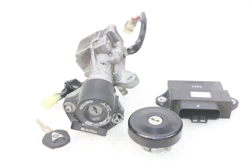 photo de KIT SERRURE CLE CDI NEIMAN YAMAHA X-MAX XMAX 125 (2010 - 2014)