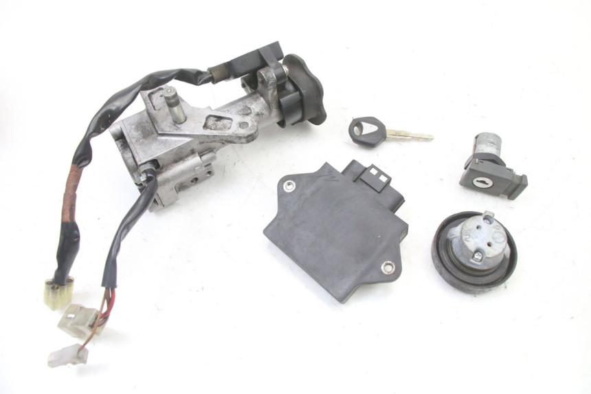 photo de KIT SERRURE CLE CDI NEIMAN YAMAHA X-MAX XMAX ABS 250 (2010 - 2014)