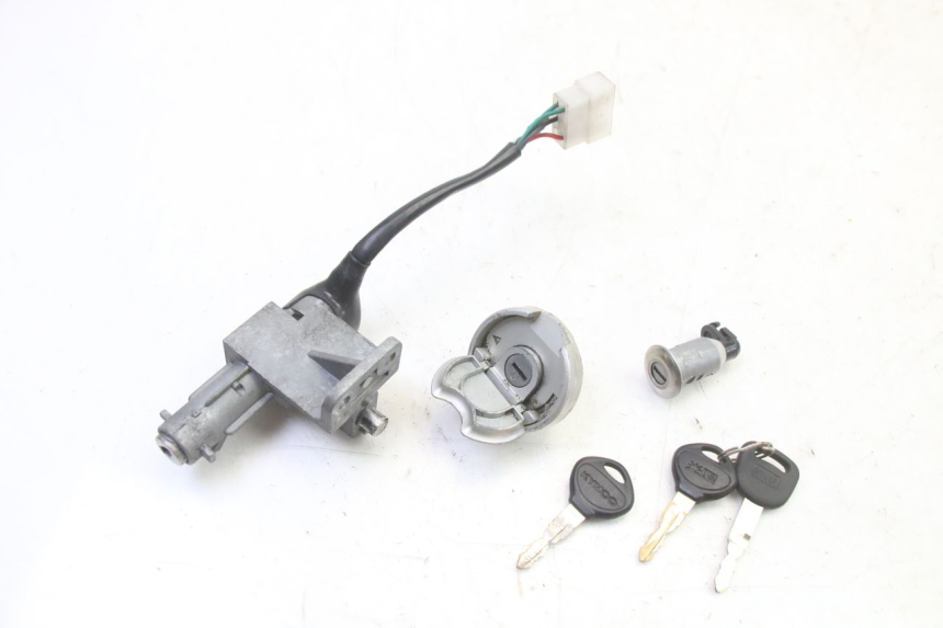 photo de KIT SERRURE CLE NEIMAN KYMCO AGILITY 4T 50 (2005 - 2018)