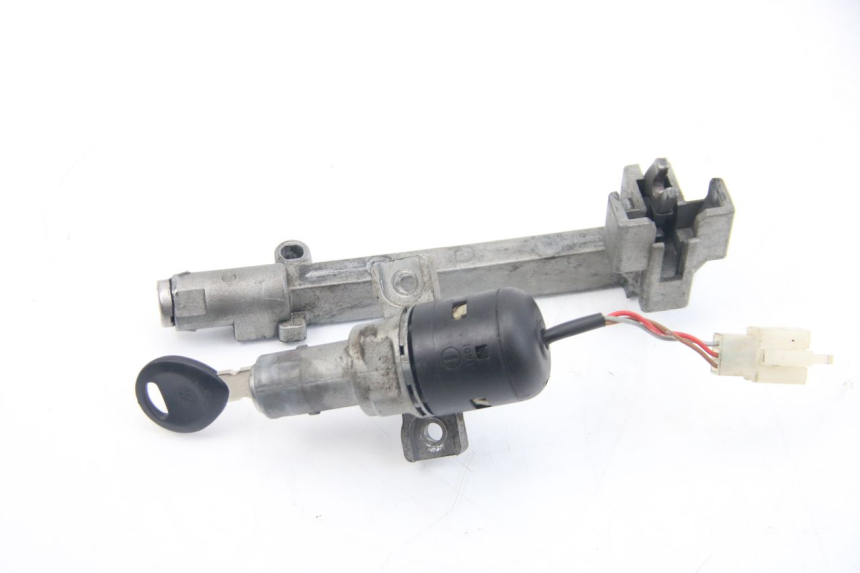 photo de KIT SERRURE CLE NEIMAN MBK BOOSTER NEXT GENERATION 50 (2004 - 2007)