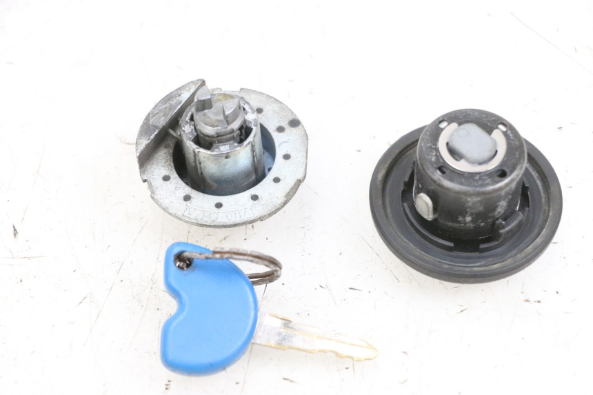 photo de KIT SERRURE CLE NEIMAN PIAGGIO FLY 4T 50 (2013 - 2017) - Vue d’ensemble