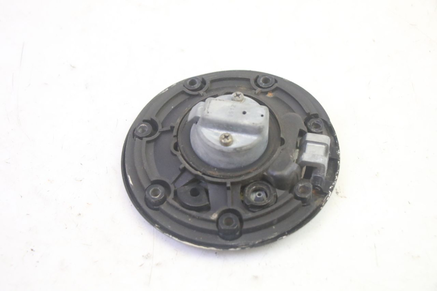 photo de KIT SERRURE CLE NEIMAN KAWASAKI GPZ RX 1000 (1986 - 1988) - Vue rapprochée