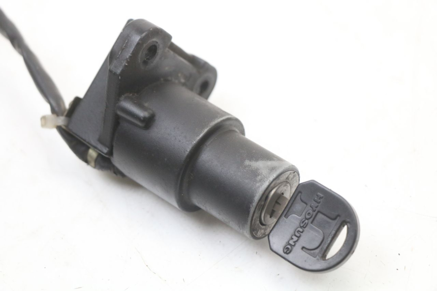 photo de KIT SERRURE CLE NEIMAN HYOSUNG GF 125 (2001 - 2005)