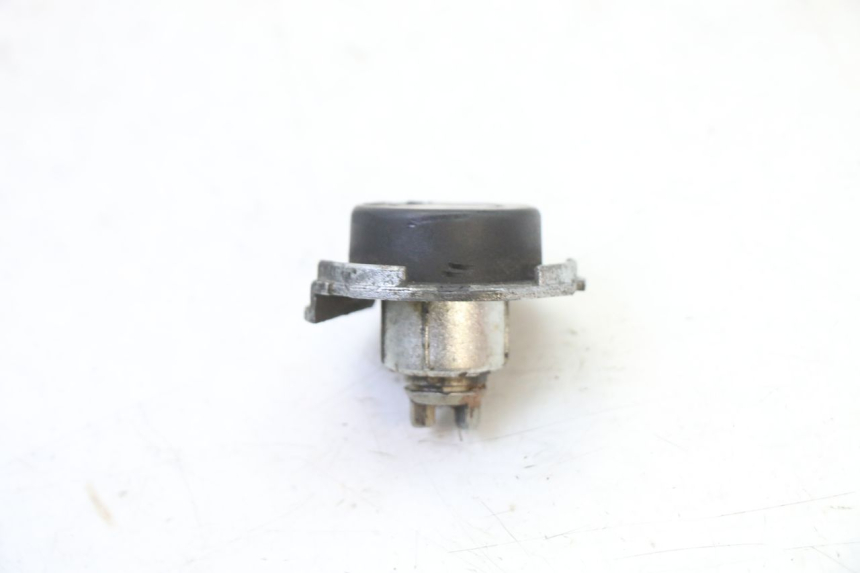 photo de KIT SERRURE CLE NEIMAN PIAGGIO LIBERTY 4T 50 (2009 - 2015)
