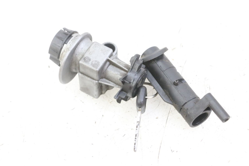 photo de KIT SERRURE CLE NEIMAN PEUGEOT LUDIX ONE 50 (2005 - 2008) - Zoom état d’usage