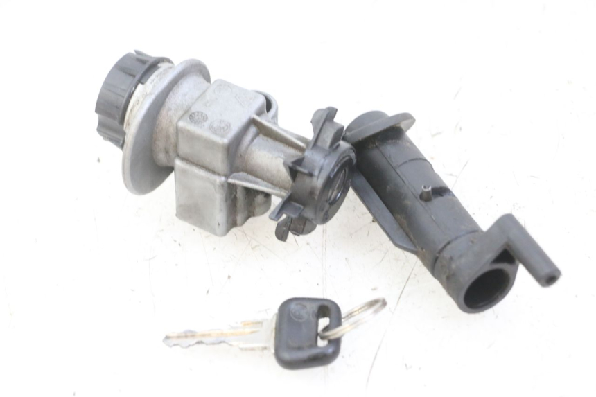 photo de KIT SERRURE CLE NEIMAN PEUGEOT LUDIX ONE 50 (2005 - 2008) - Autre angle de vue