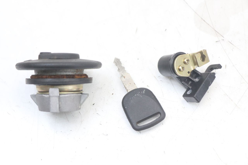 photo de KIT SERRURE CLE NEIMAN MASH LEGEND'R 4T 50 (2021 - 2025)