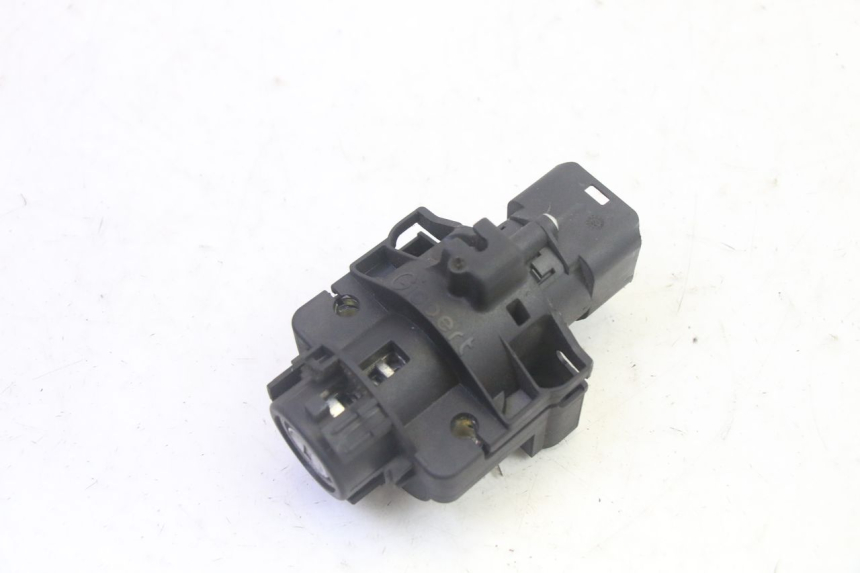 photo de KIT SERRURE CLE NEIMAN PIAGGIO MP3 HPE 350 (2018 - 2020) - Zoom état d’usage