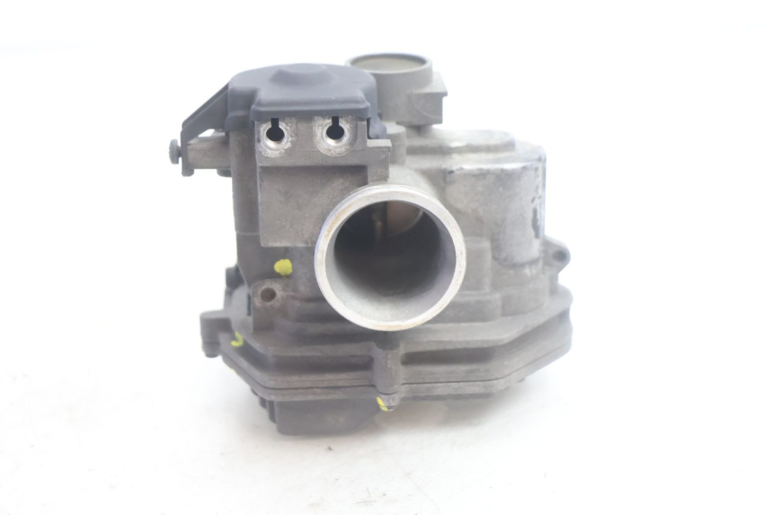 photo de KIT SERRURE CLE NEIMAN PIAGGIO MP3 500 (2016 - 2018) - Zoom composants