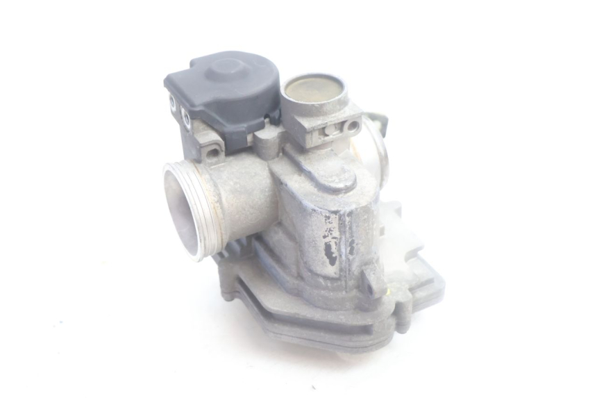 photo de KIT SERRURE CLE NEIMAN PIAGGIO MP3 500 (2016 - 2018) - Vue rapprochée