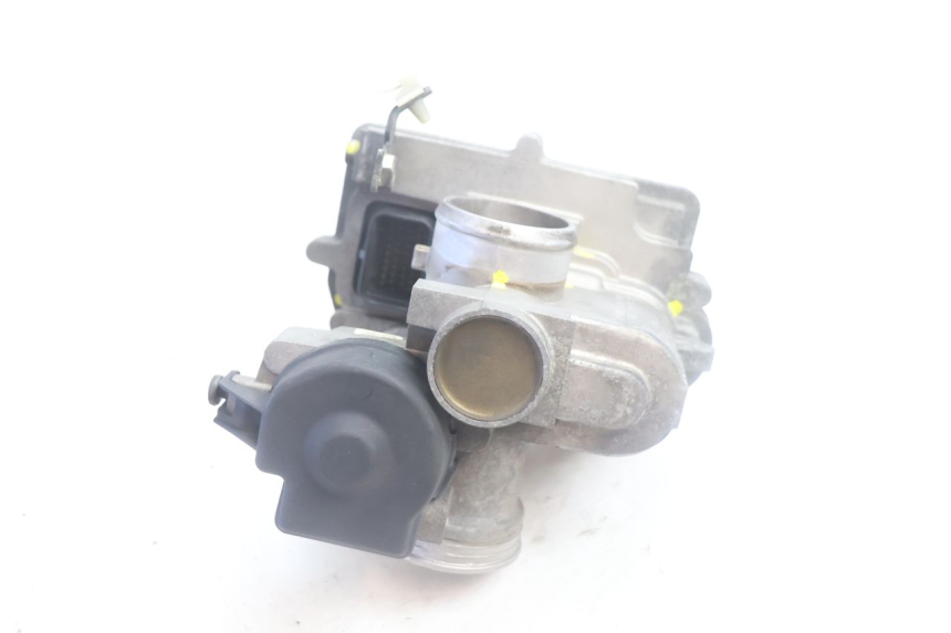 photo de KIT SERRURE CLE NEIMAN PIAGGIO MP3 500 (2016 - 2018) - Photo complémentaire