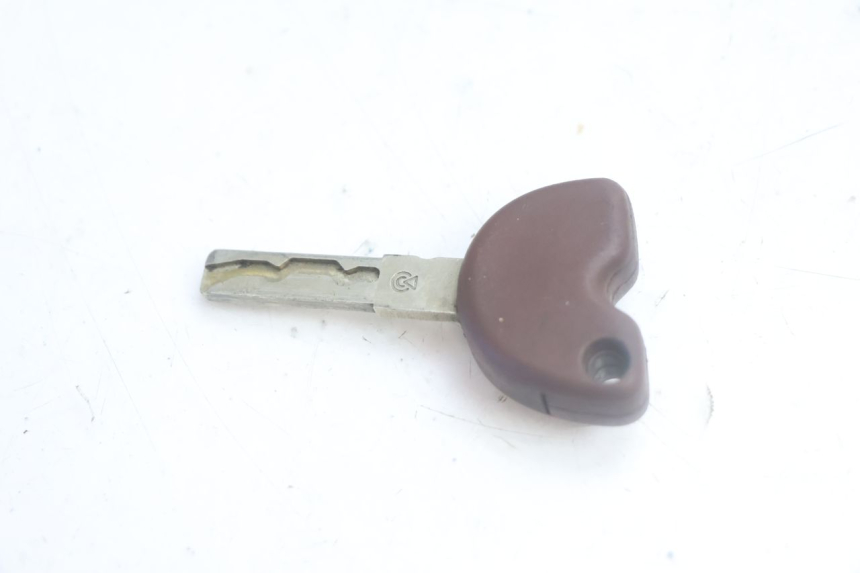 photo de KIT SERRURE CLE NEIMAN PIAGGIO MP3 500 (2016 - 2018) - Pièce contrôlée