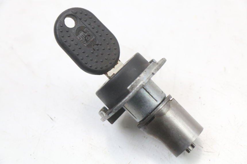 photo de KIT SERRURE CLE NEIMAN PIAGGIO LIBERTY 4T 50 (2004 - 2008)