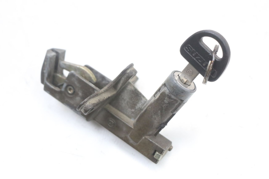 photo de KIT SERRURE CLE NEIMAN SUZUKI GSX E 250 (1982 - 1983)