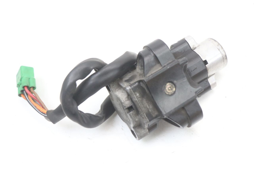 photo de KIT SERRURE CLE NEIMAN SUZUKI GZ MARAUDER 125 (1998 - 2004)