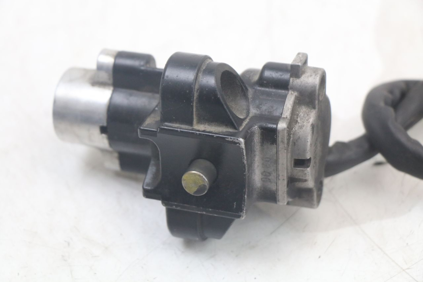 photo de KIT SERRURE CLE NEIMAN SUZUKI SV N 650 (1999 - 2002)