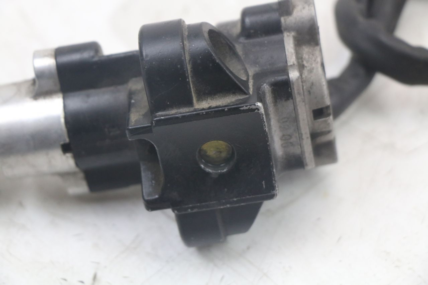 photo de KIT SERRURE CLE NEIMAN SUZUKI SV N 650 (1999 - 2002)