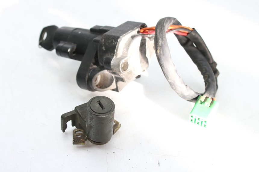 photo de KIT SERRURE CLE NEIMAN SUZUKI TLS TL S 1000 (1997 - 2001)