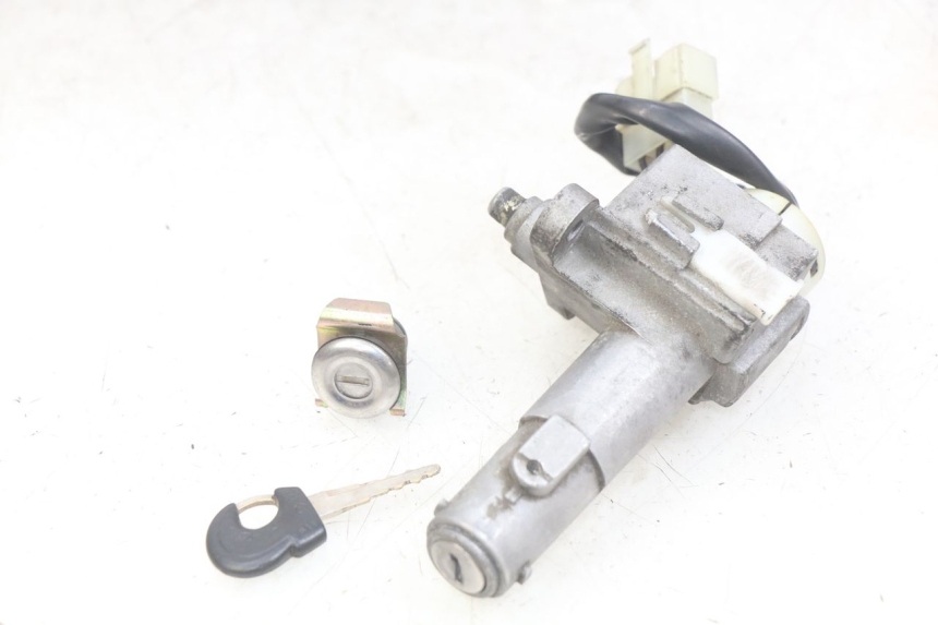 photo de KIT SERRURE CLE NEIMAN SYM SYMPHONY 125 (2009 - 2015) - Vue principale