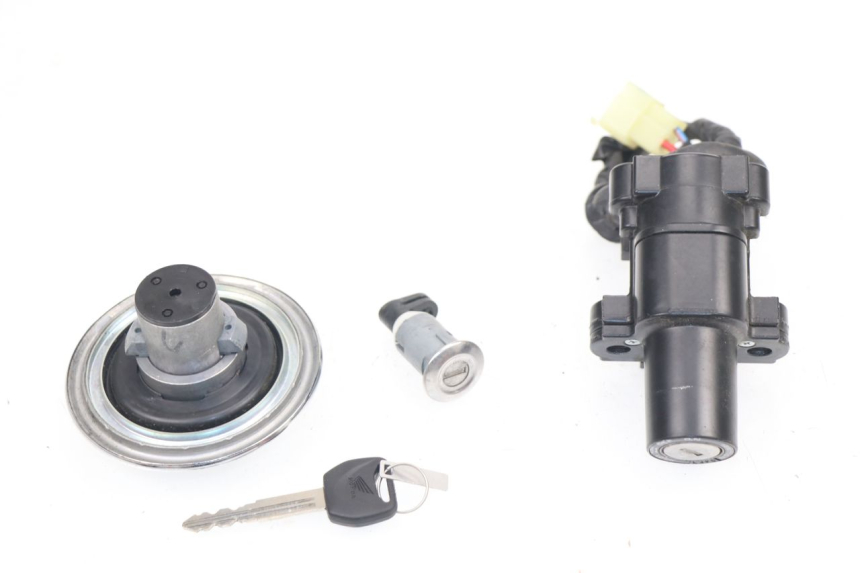 photo de KIT SERRURE CLE NEIMAN HONDA XLV VARADERO 125 (2000 - 2006) - Vue produit