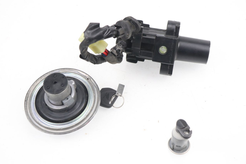 photo de KIT SERRURE CLE NEIMAN HONDA XLV VARADERO 125 (2000 - 2006) - Zoom état d’usage