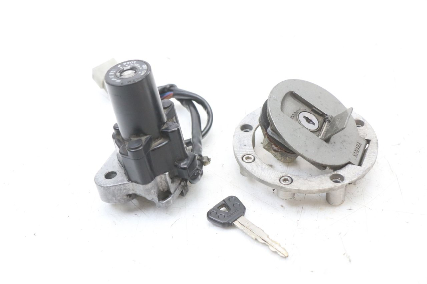 photo de KIT SERRURE CLE NEIMAN YAMAHA XJ600 XJ DIVERSION 600 (1992 - 1997)