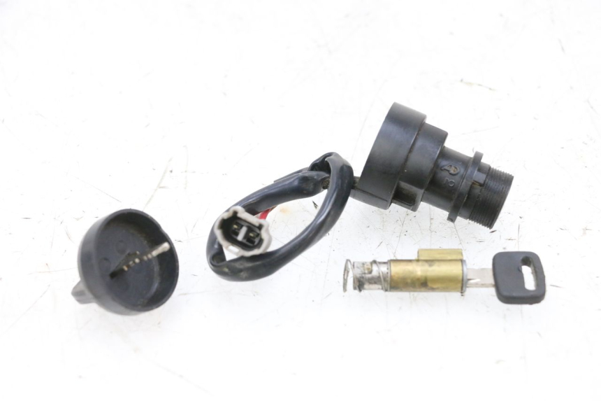 photo de KIT SERRURE CLE NEIMAN YAMAHA YFM R RAPTOR 250 (2008 - 2014) - Vue d’ensemble