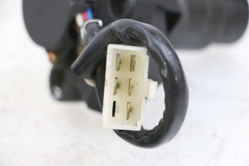 photo de KIT SERRURE CLE NEIMAN KAWASAKI ZR 7 750 (1999 - 2001) - État de surface