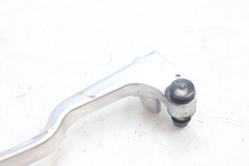 photo de LEVIER EMBRAYAGE YAMAHA FZ8 800 (2010 - 2016) - Gros plan technique