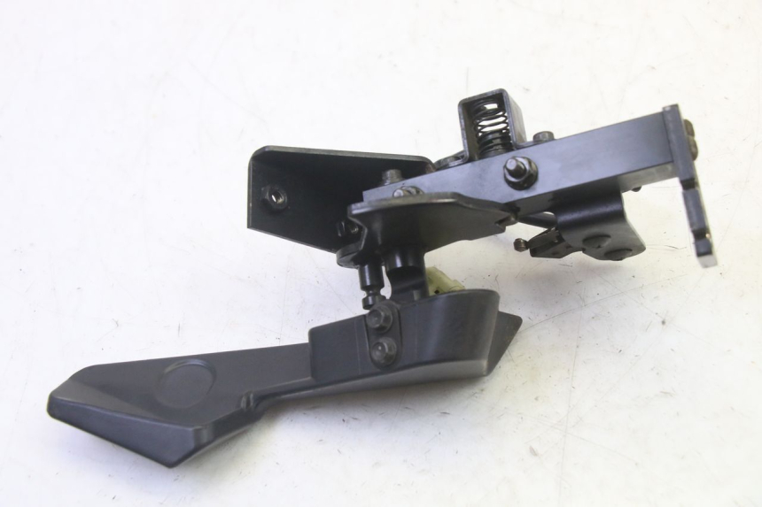 photo de LEVIER FREIN PARKING QUADRO 4 4D 350 (2015 - 2018)