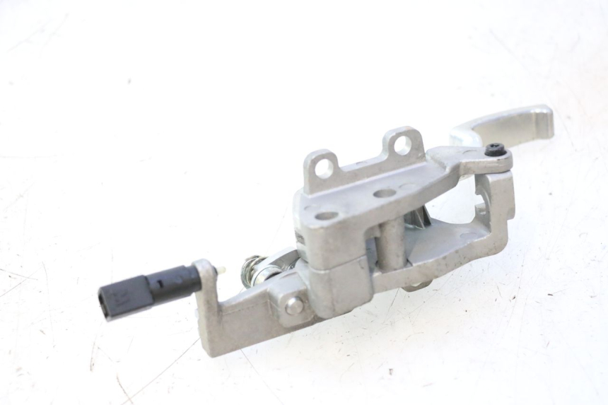 photo de LEVIER FREIN PARKING PIAGGIO MP3 500 (2011 - 2015) - Vue d’ensemble