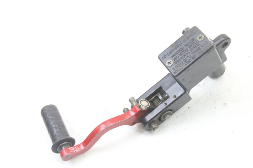 photo de LEVIER FREIN PARKING LIGIER PULSE 3 1 (2014 - 2020) - Gros plan technique