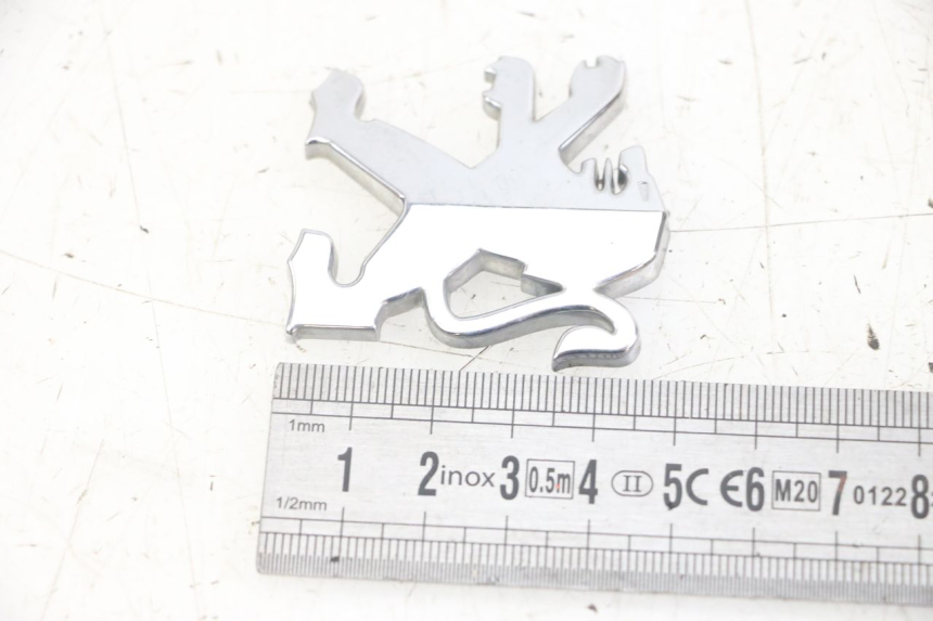 photo de LOGO MARQUE PEUGEOT JET FORCE CARBU 50 (2003 - 2016)