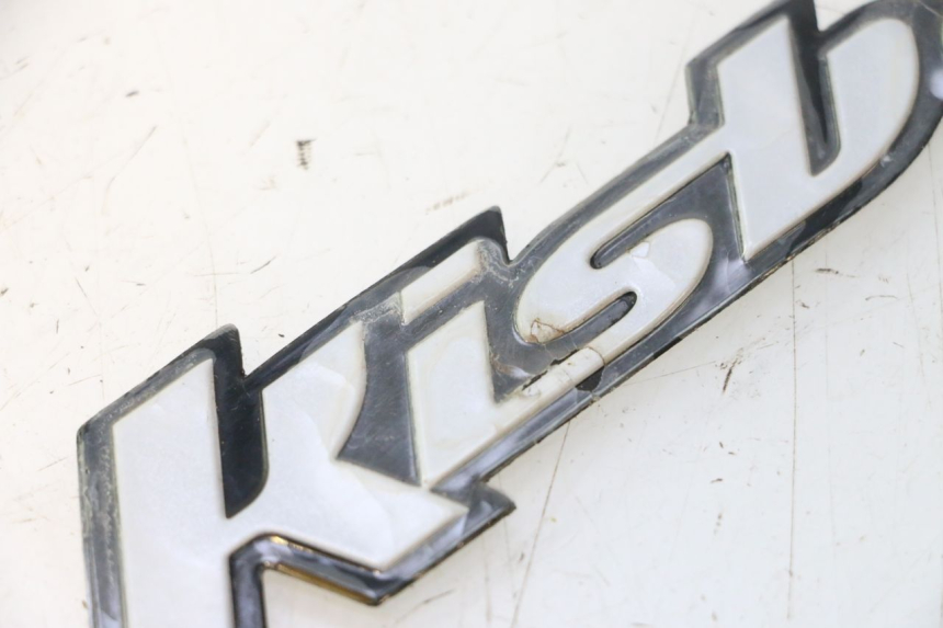 photo de LOGO MARQUE PEUGEOT KISBEE 4T 50 (2018 - 2022) - État de surface
