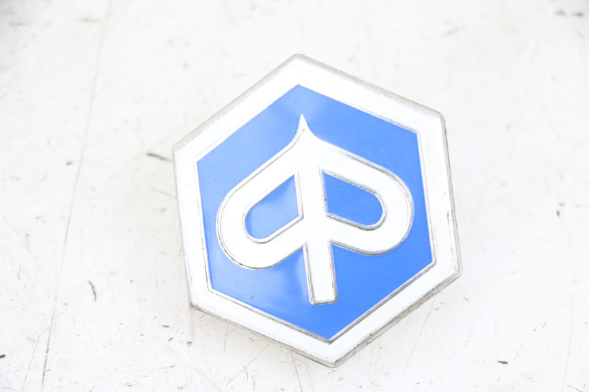 photo de LOGO MARQUE PIAGGIO XEVO - X EVO 125 (2007 - 2016) - Vue principale