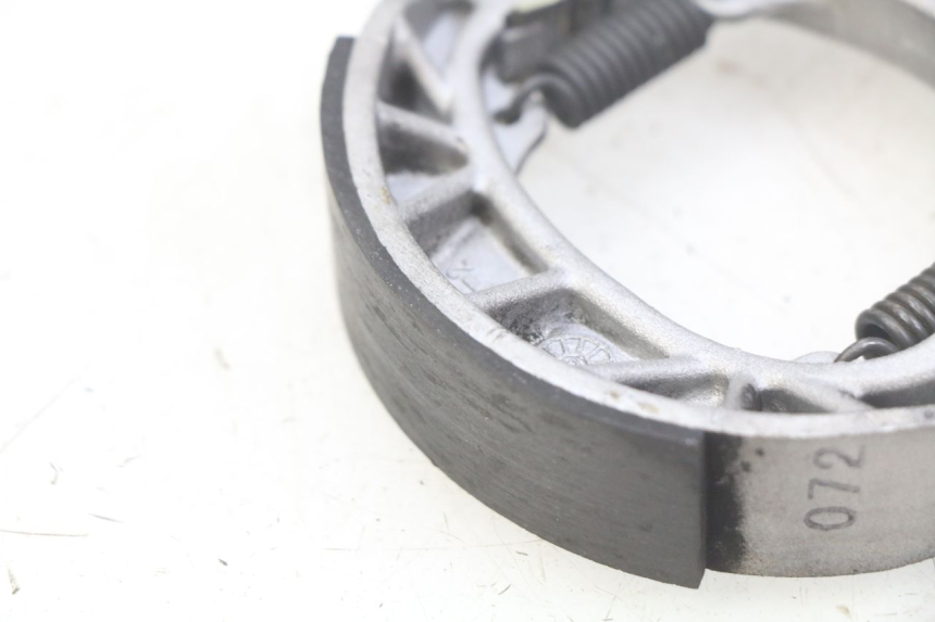 photo de MACHOIRE FREIN PIAGGIO VESPA LX 2T 50 (2005 - 2013)