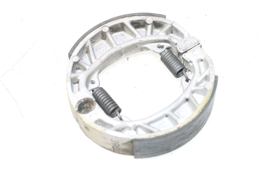 photo de MACHOIRE FREIN PIAGGIO ZIP IGET 4T 50 (2021 - 2023) - Vue principale