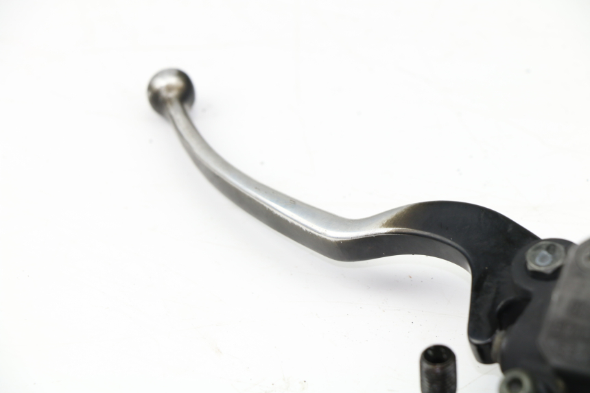 photo de MAITRE CYLINDRE FREIN ARRIERE YAMAHA XMAX X-MAX 125 (2006 - 2009)