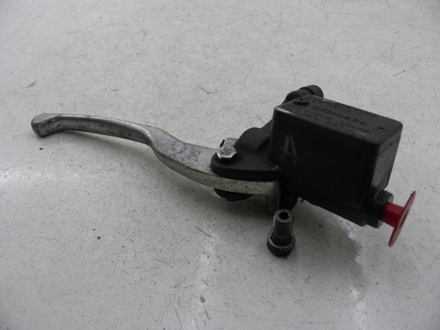 photo de MAITRE CYLINDRE AVANT APRILIA LEONARDO 125 (1999 - 2001)