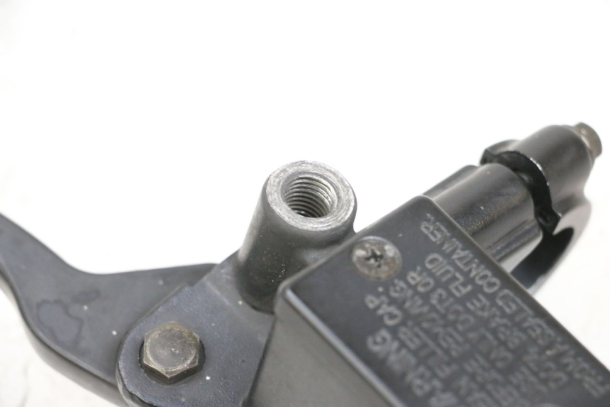 photo de MAITRE CYLINDRE AVANT MAG POWER BOMBERS 4T 50 (2016 - 2026) - État de surface