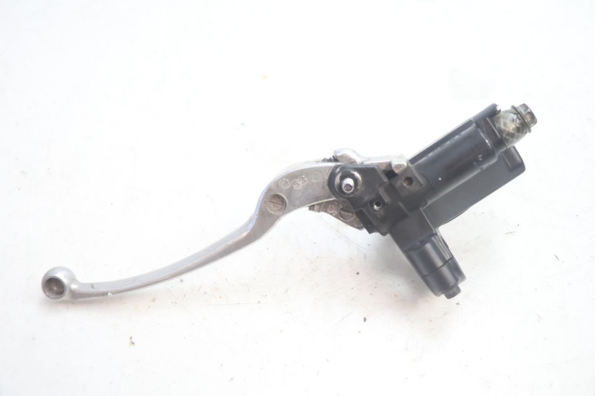 photo de MAITRE CYLINDRE AVANT SUZUKI BURGMAN EXECUTIVE ABS 650 (2006 - 2012) - État de surface