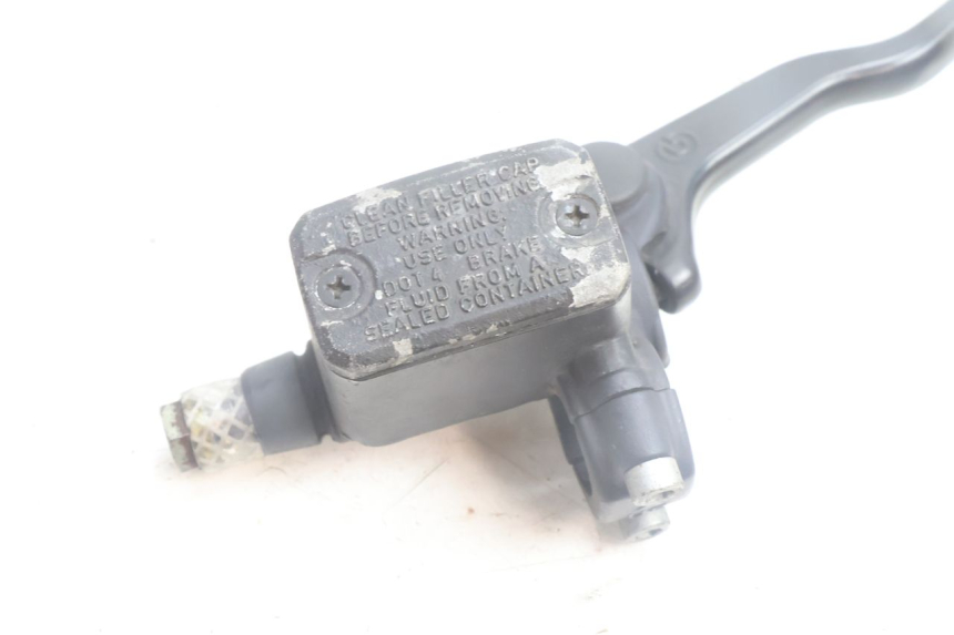 photo de MAITRE CYLINDRE AVANT BMW C1 125 (2000 - 2003) - Détail de la pièce