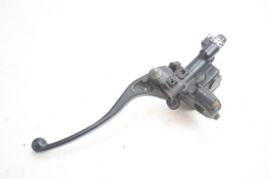 photo de MAITRE CYLINDRE AVANT HONDA CB TWO FIFTY 250 (1991 - 2002) - Vue produit